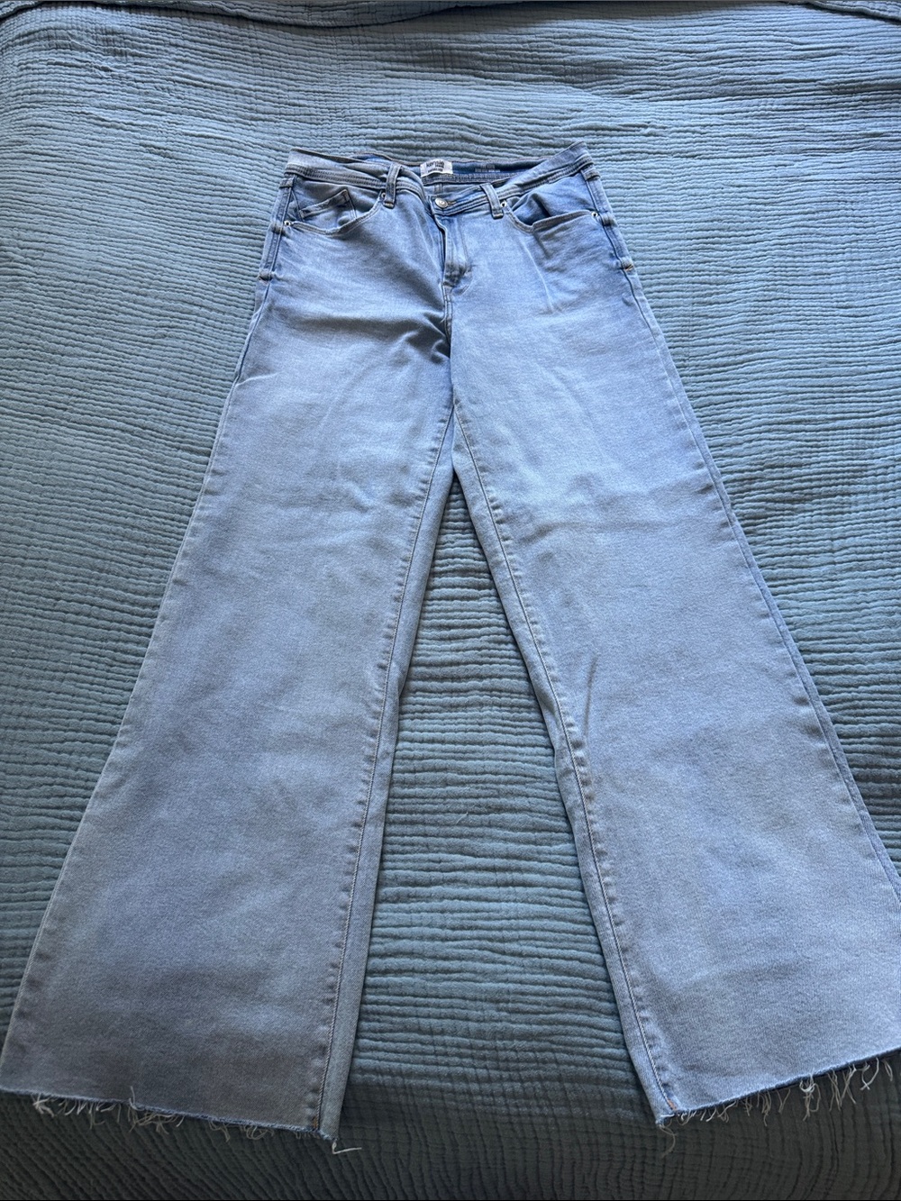 kenzie Light Blue Wide-Leg Jeans